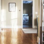 Shrnovací dveře – kdy dávají smysl a kdy zvolit jiné řešení